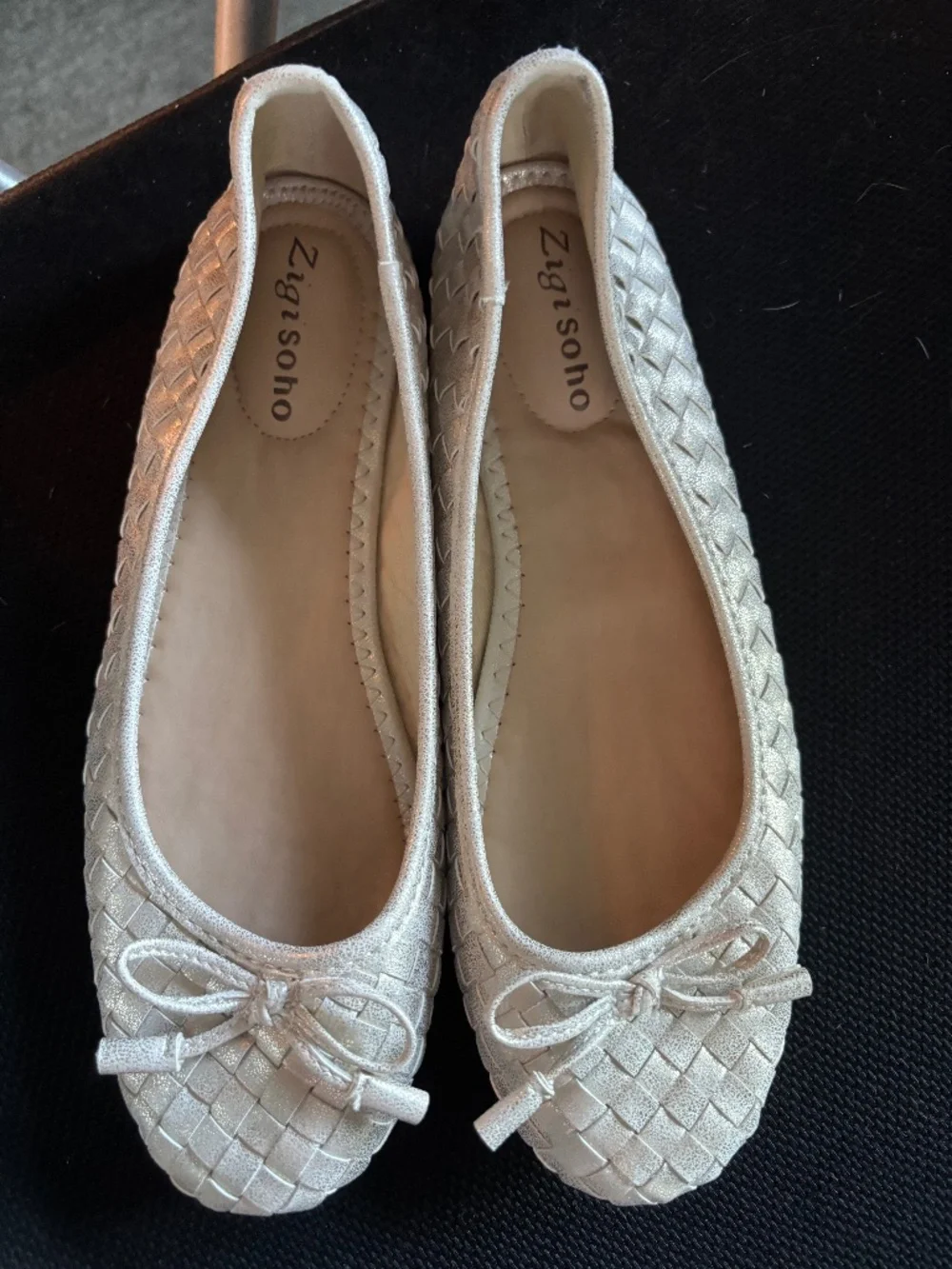 Zigi Soho gold woven flats. Size 9